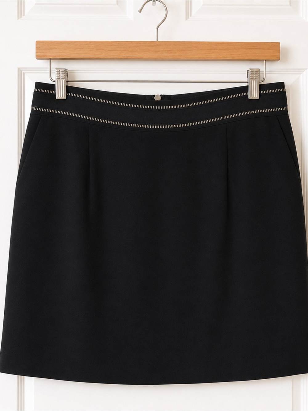 Romeo & Juliet Couture Black Mini Skirt Zipper Trim Waistband Pockets Size M